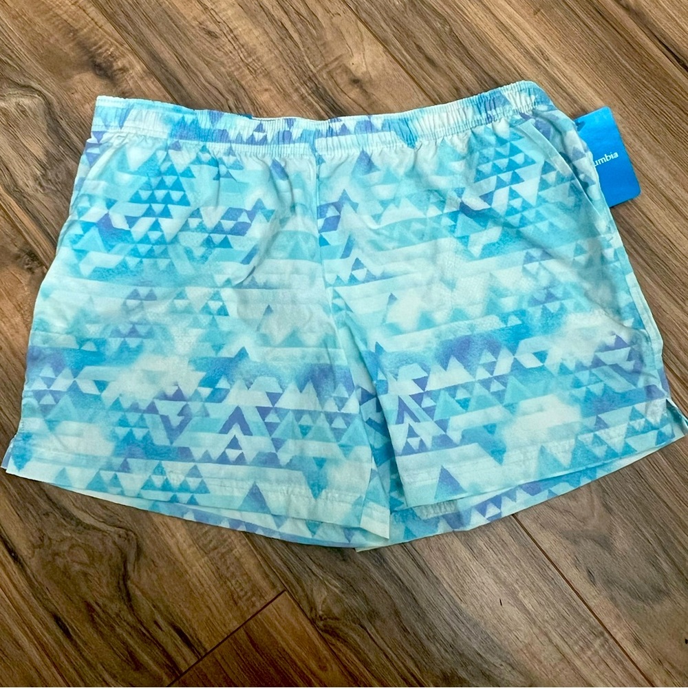 Women’s Columbia Shorts